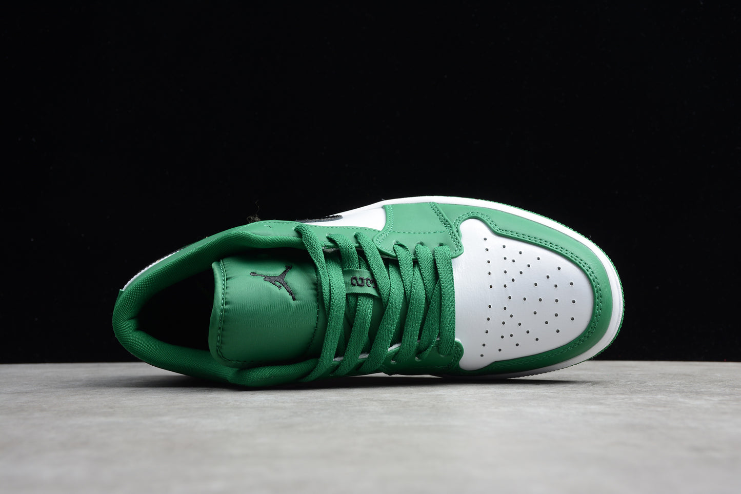 Nike Air Jordan 1 Low 553558-301