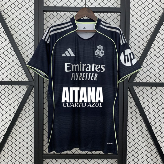 Real Madrid Away x Aitana Cruz Azul